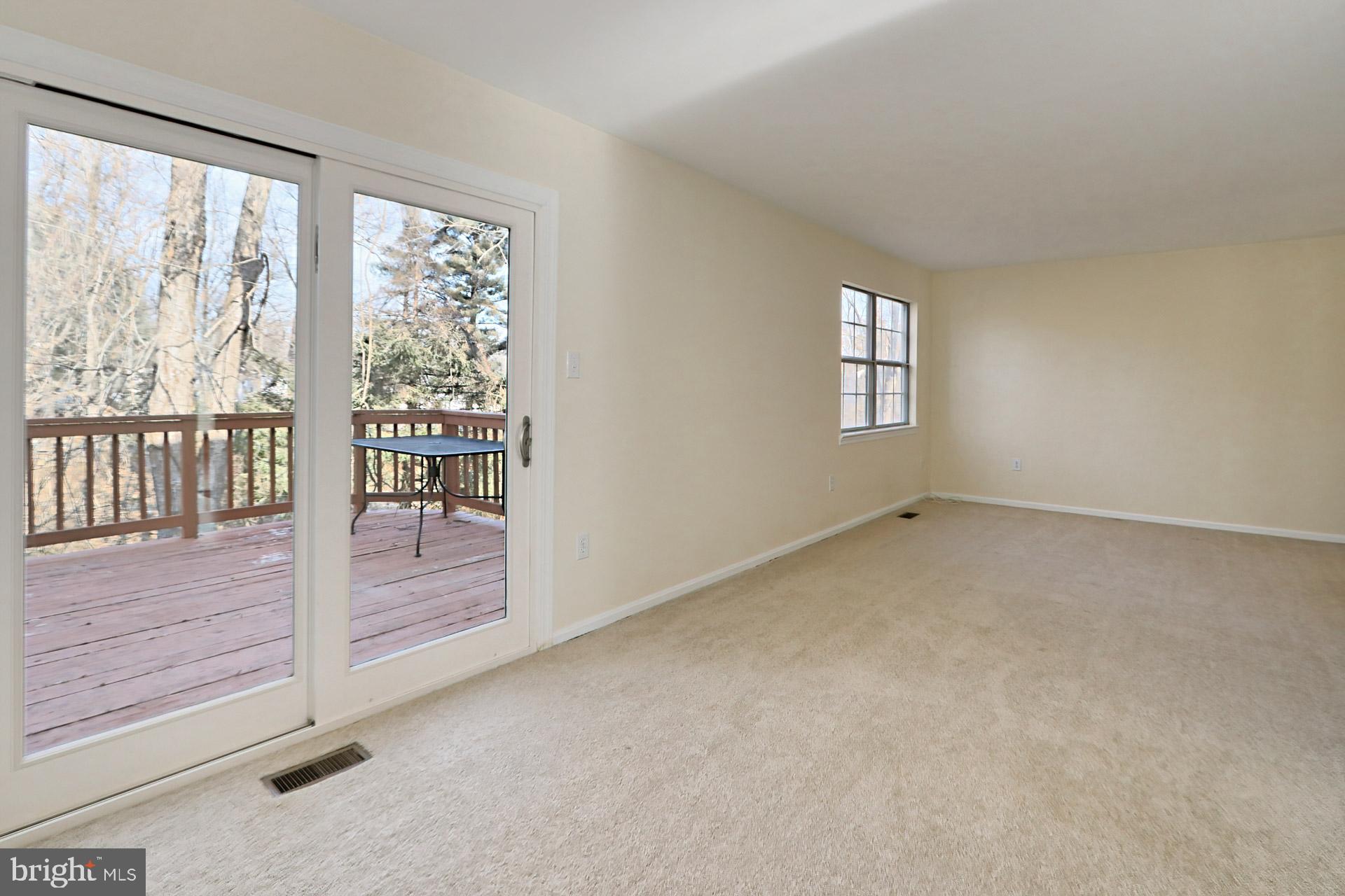 BURKE CENTRE - Residential Lease