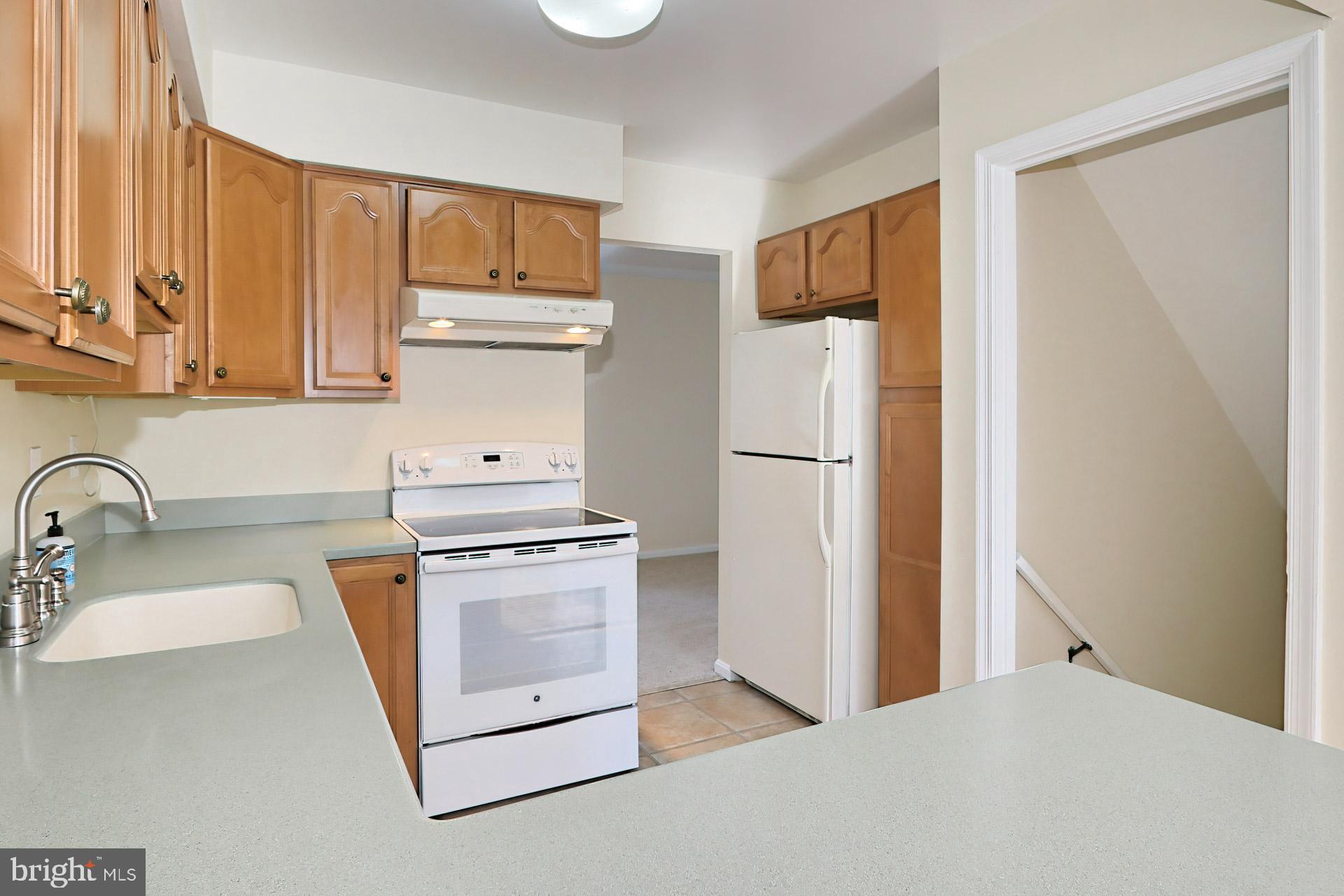 BURKE CENTRE - Residential Lease