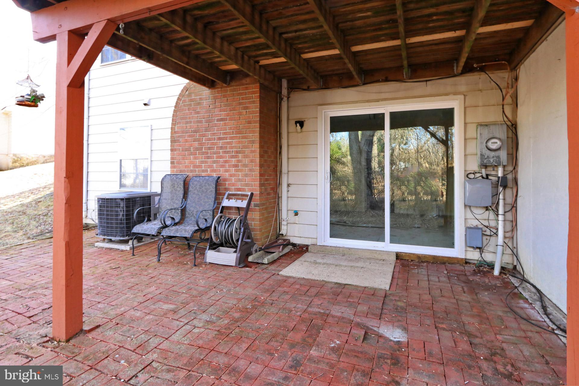 BURKE CENTRE - Residential Lease