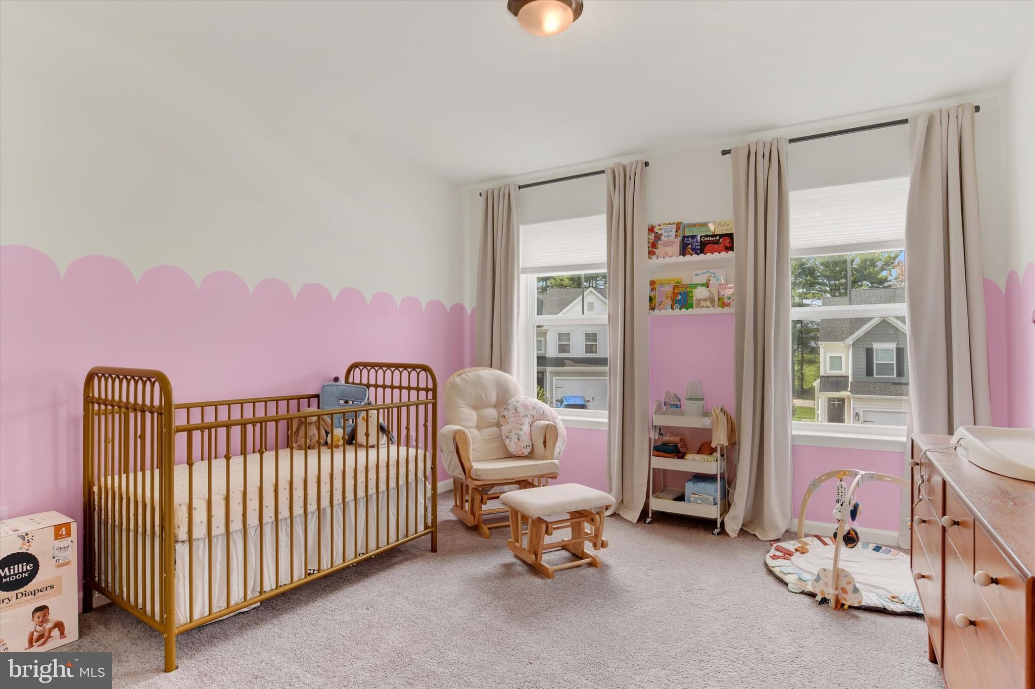 EASTVALE GROVE - Residential