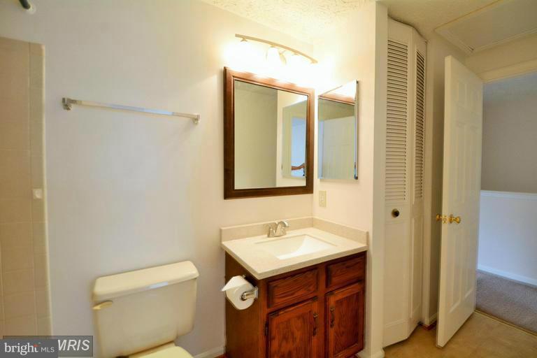 VILLA DEL REY - Residential Lease