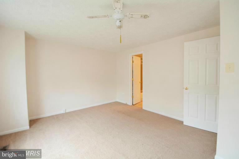 VILLA DEL REY - Residential Lease