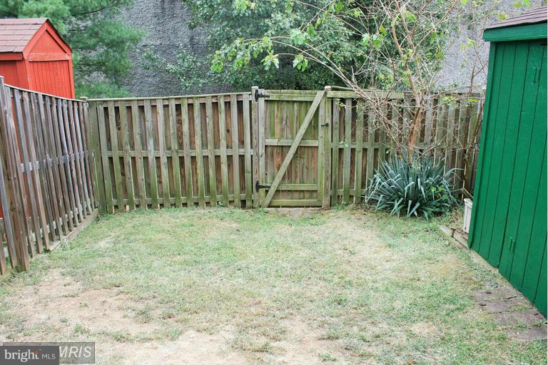 VILLA DEL REY - Residential Lease