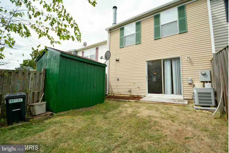 VILLA DEL REY - Residential Lease