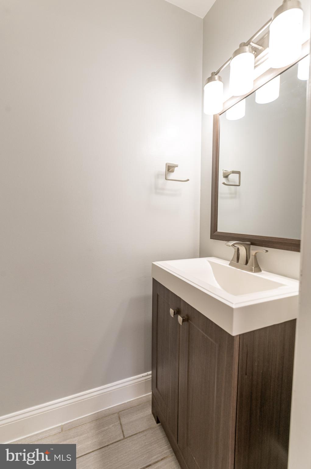 VICTORIA SQUARE - Residential