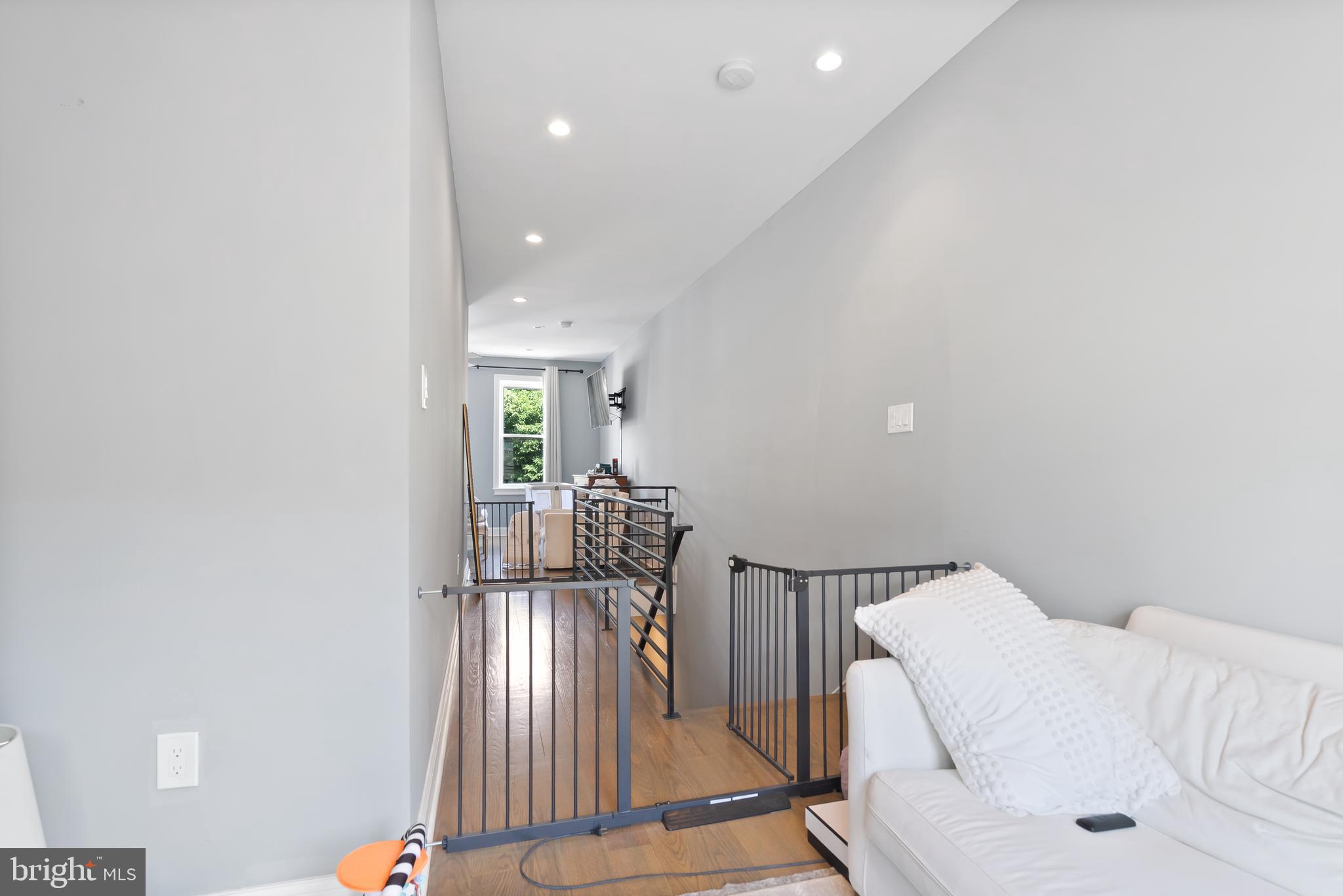 GRADUATE HOSPITAL - Residential