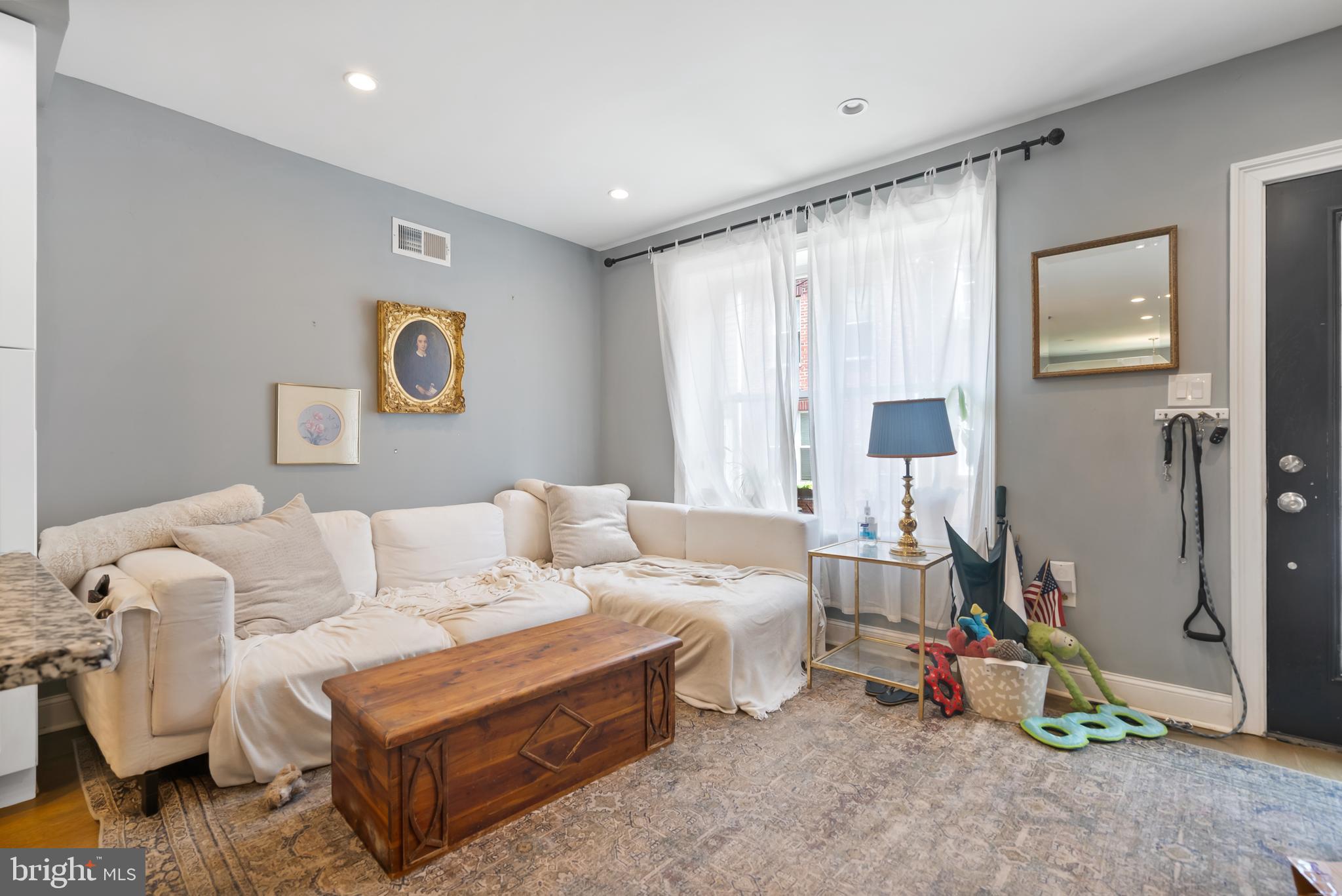 GRADUATE HOSPITAL - Residential