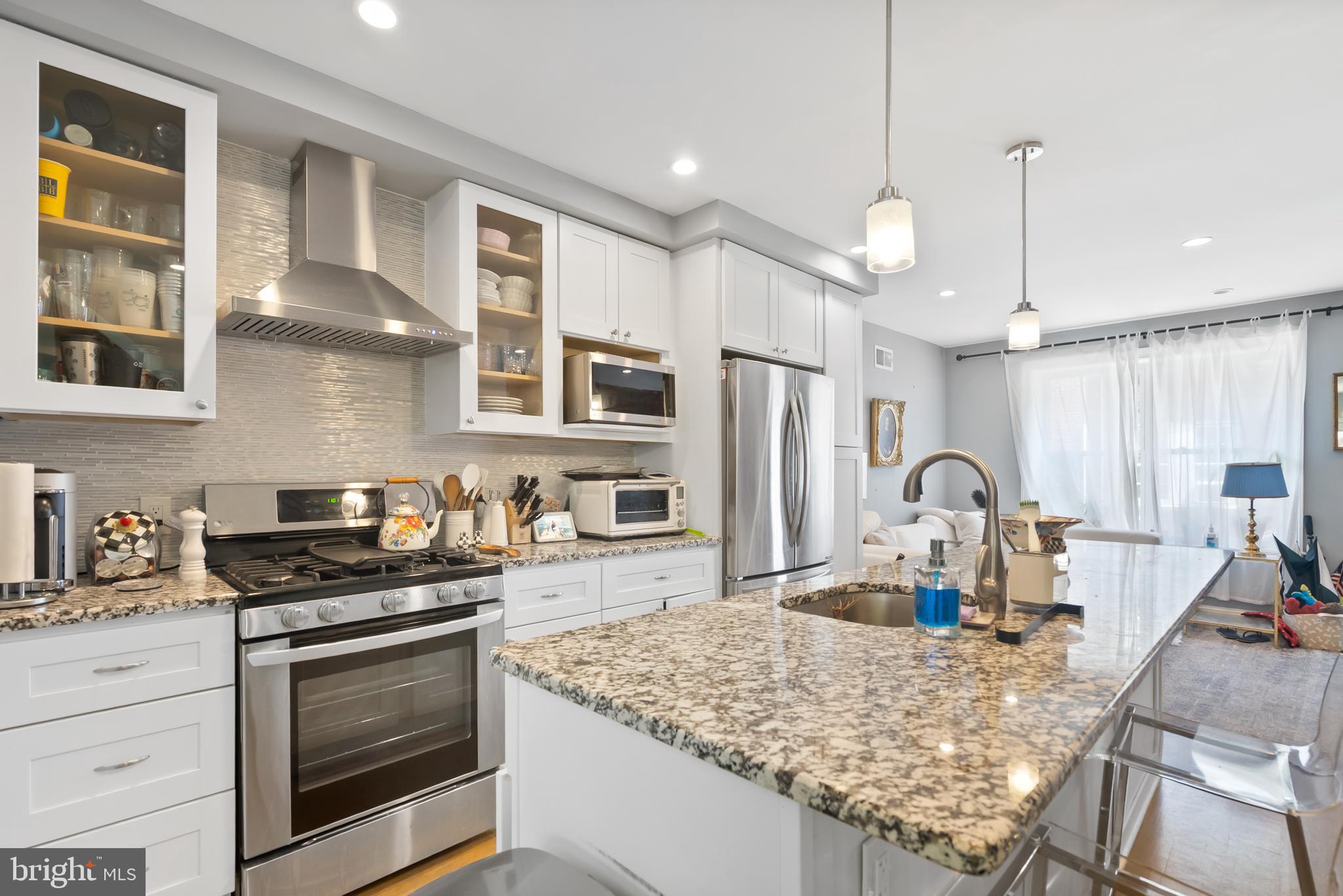 GRADUATE HOSPITAL - Residential