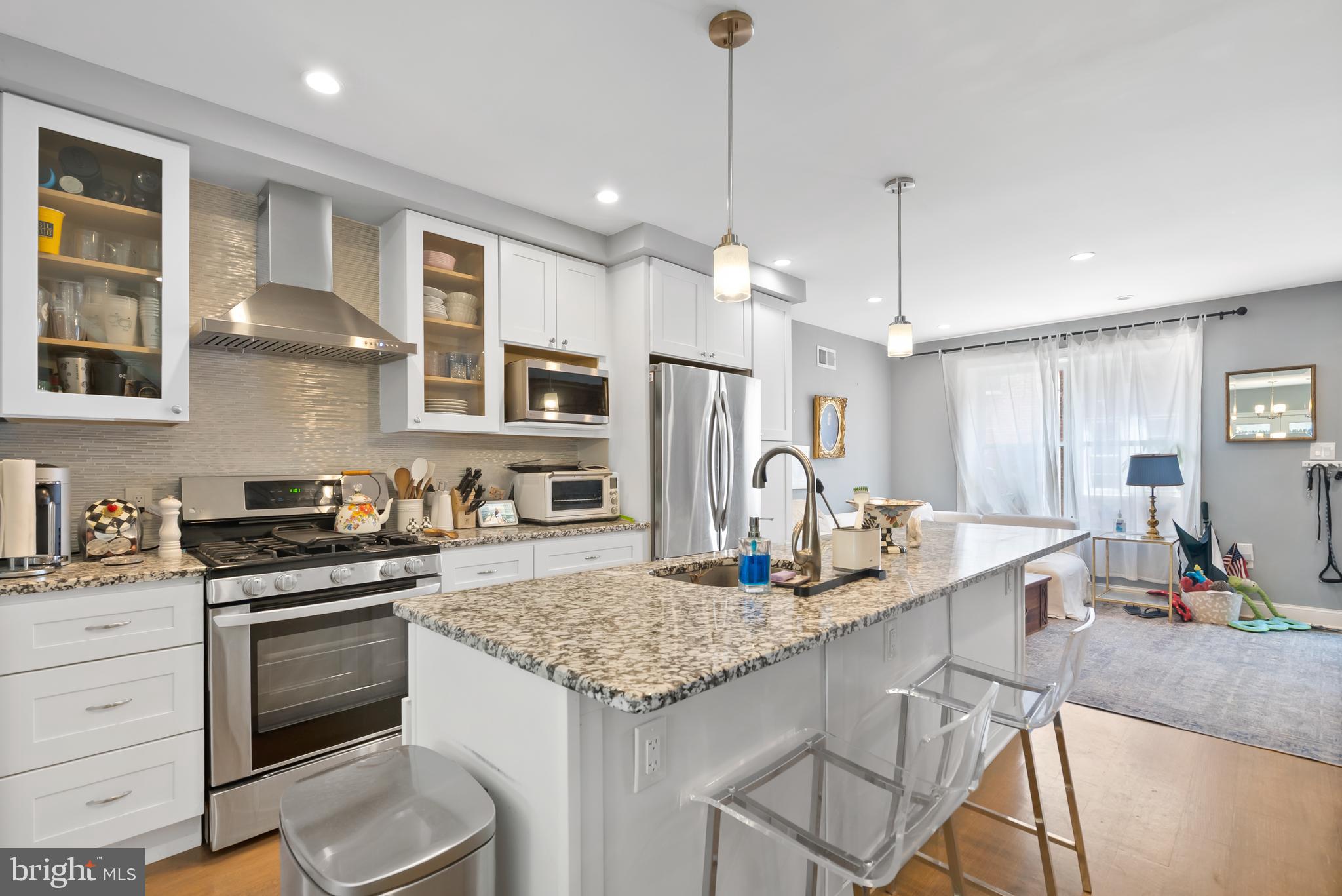 GRADUATE HOSPITAL - Residential