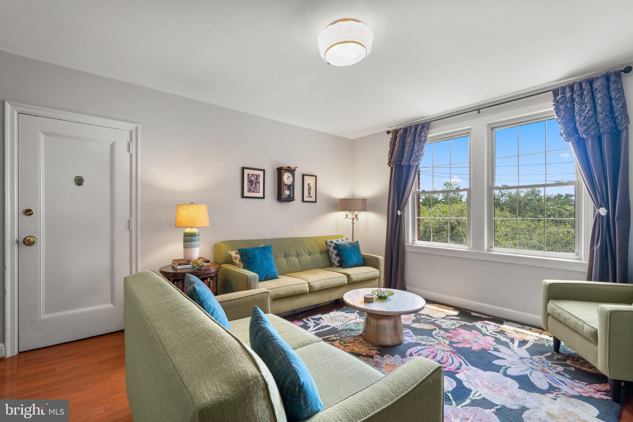 301 WHITTIER STREET NW 203