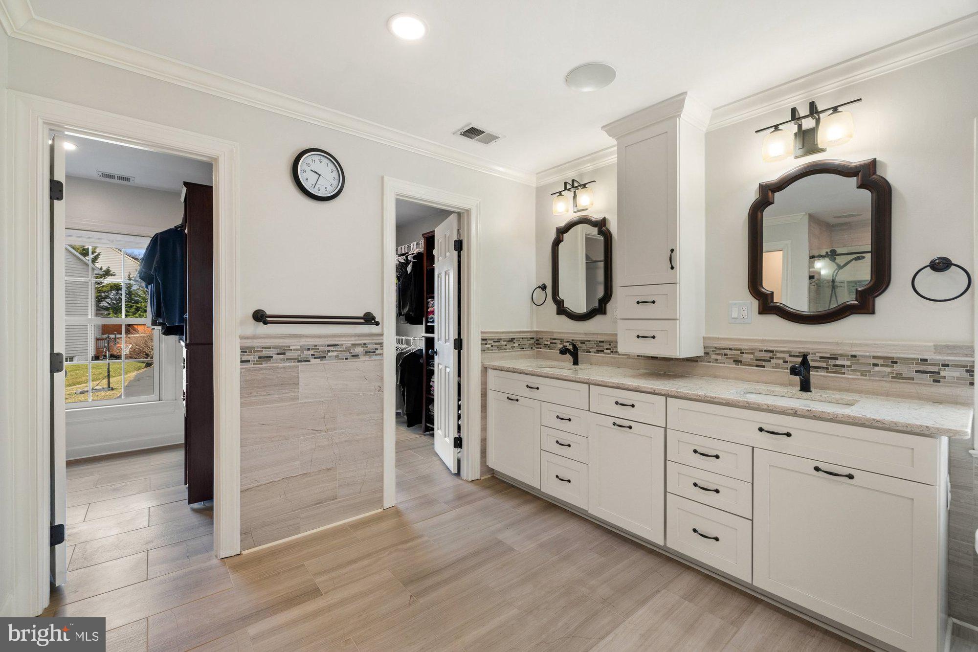 MANORS AT WOLF TRAP - Residential