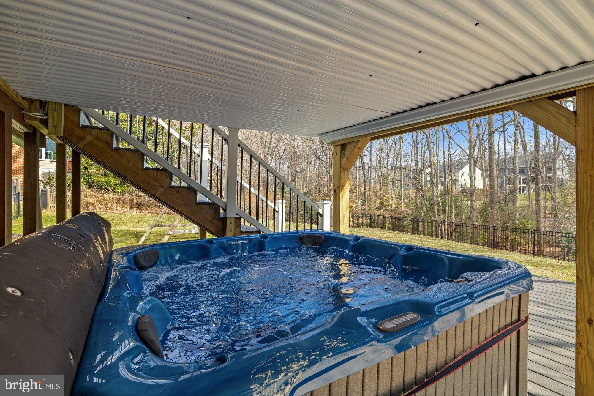 MANORS AT WOLF TRAP - Residential