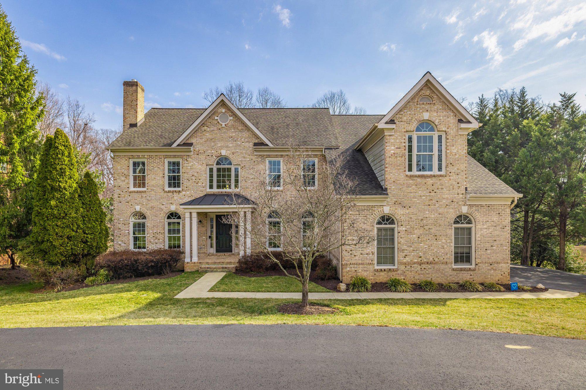 MANORS AT WOLF TRAP - Residential