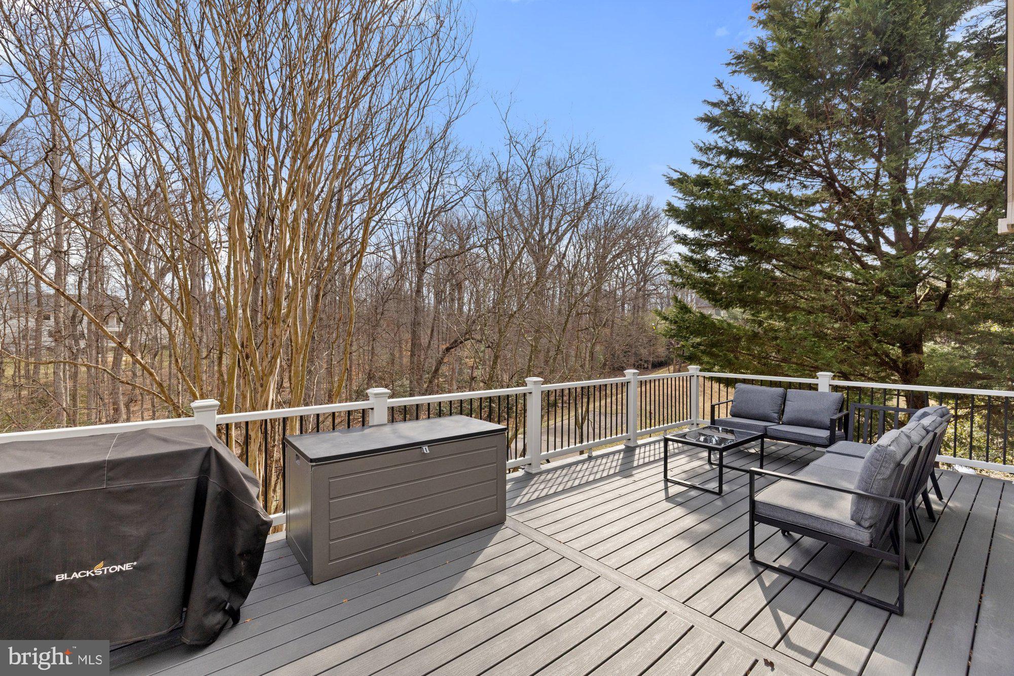 MANORS AT WOLF TRAP - Residential