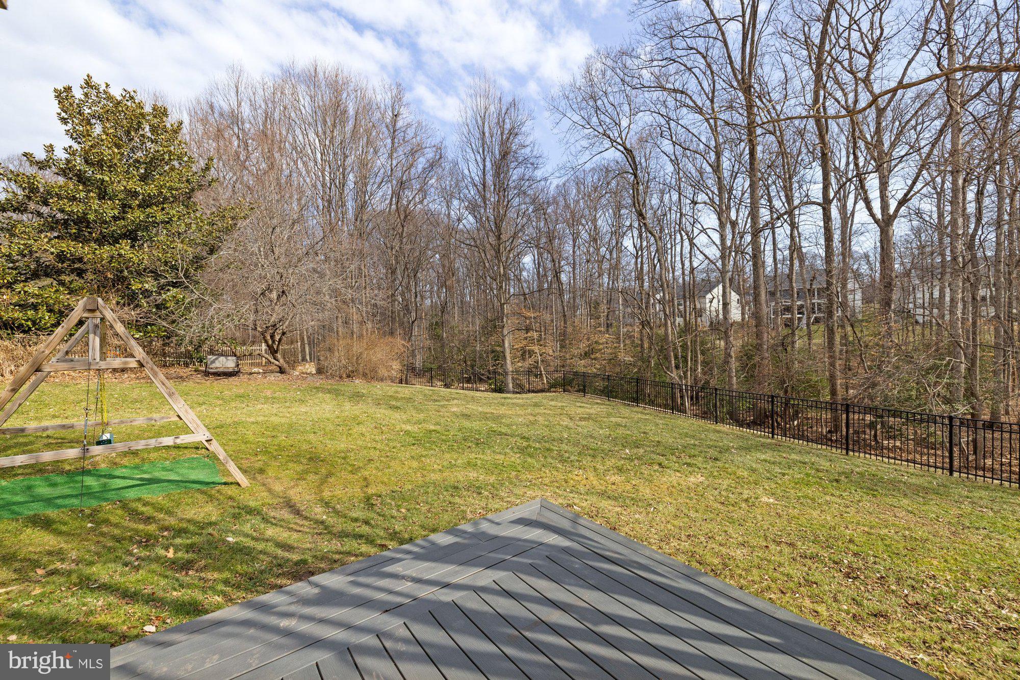 MANORS AT WOLF TRAP - Residential