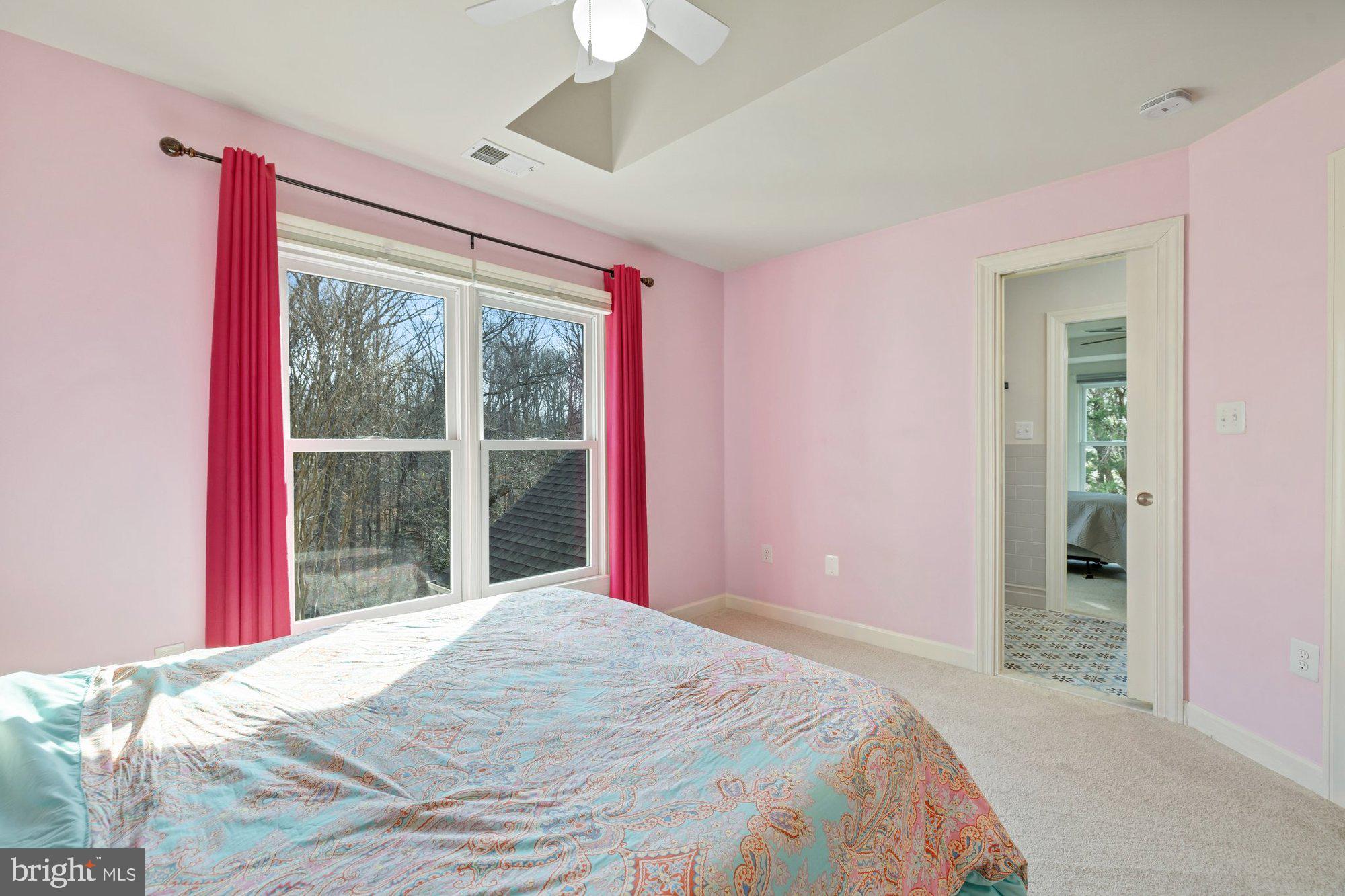 MANORS AT WOLF TRAP - Residential