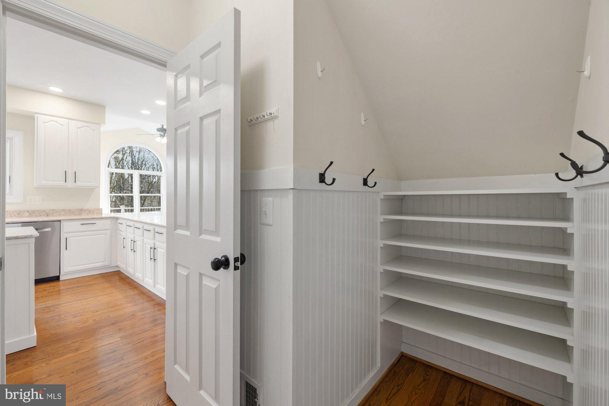 MANORS AT WOLF TRAP - Residential