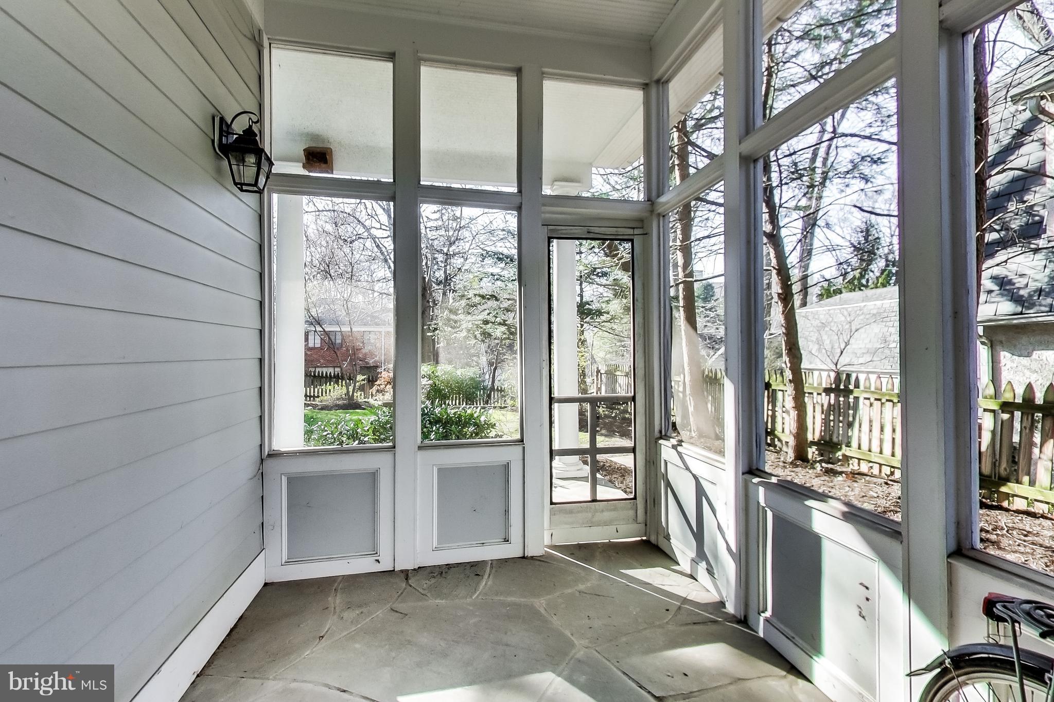 CHEVY CHASE PARK - Residential