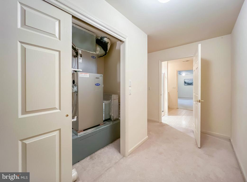 VILLAS OF NEWTOWN - Residential