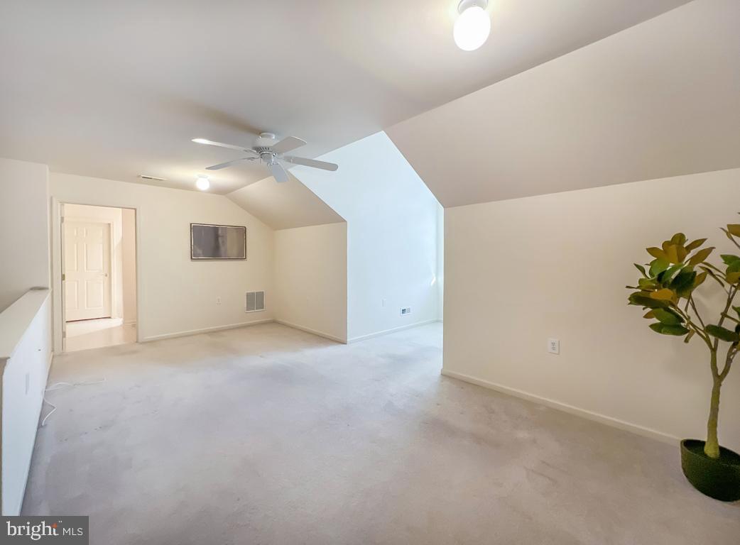 VILLAS OF NEWTOWN - Residential