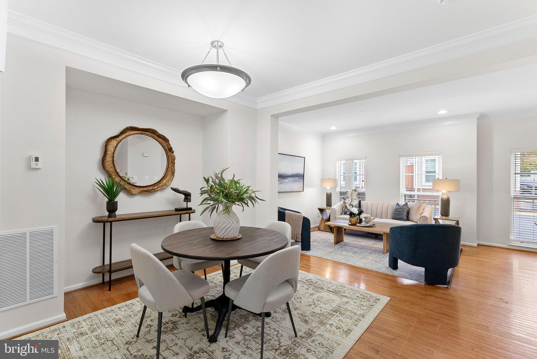 LORTON TOWN CNTR LANDBAY - Residential