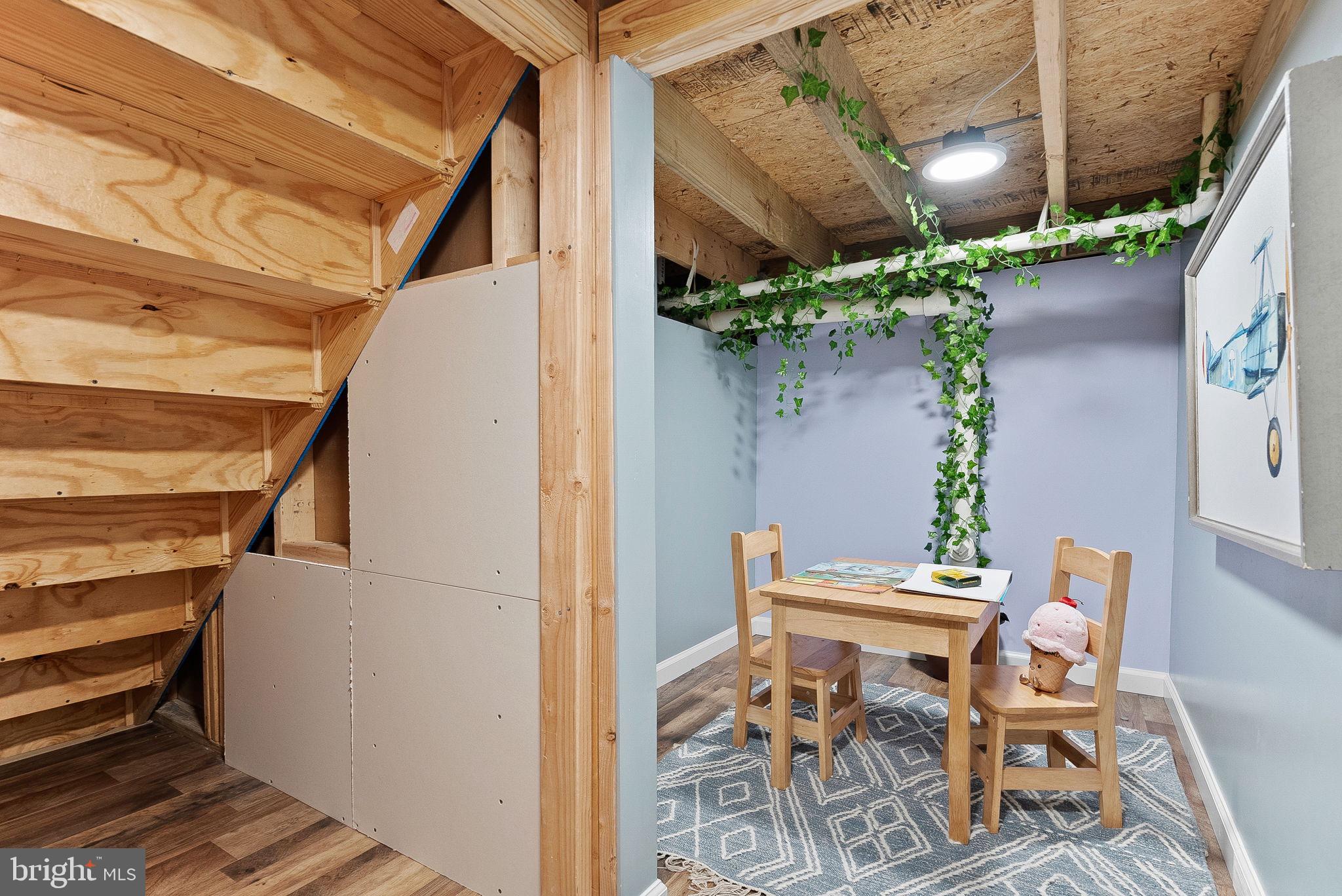 LORTON TOWN CNTR LANDBAY - Residential