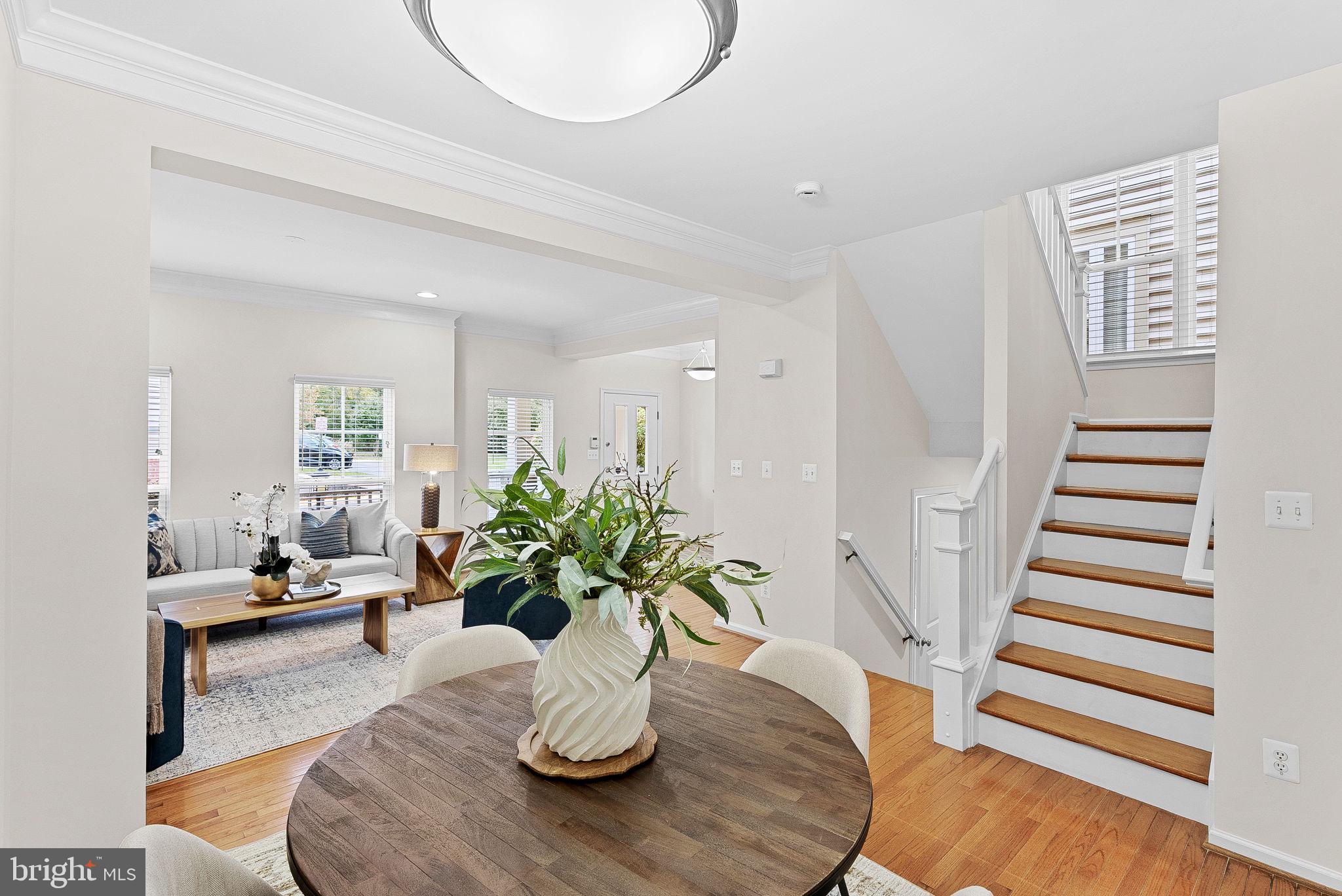 LORTON TOWN CNTR LANDBAY - Residential