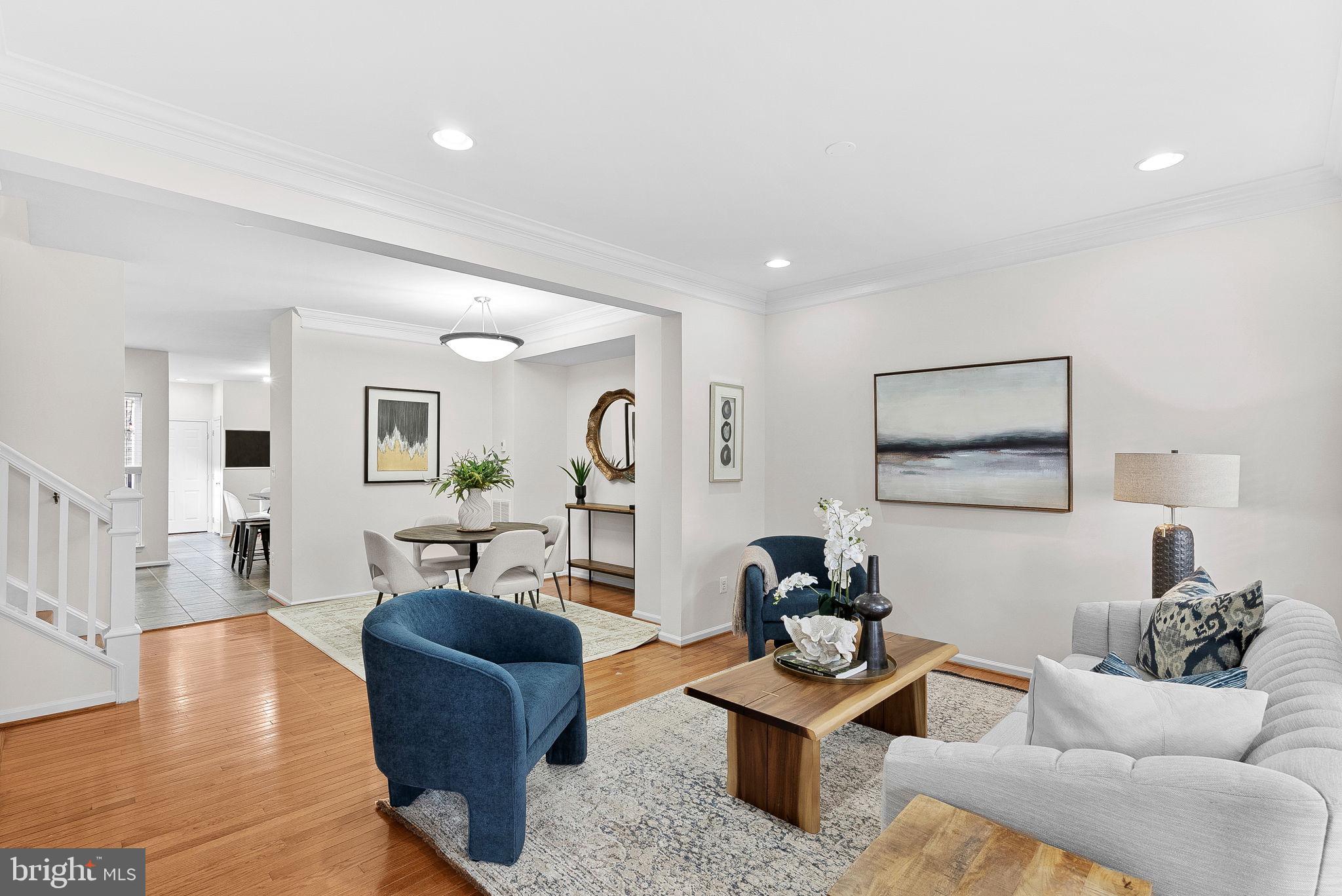 LORTON TOWN CNTR LANDBAY - Residential