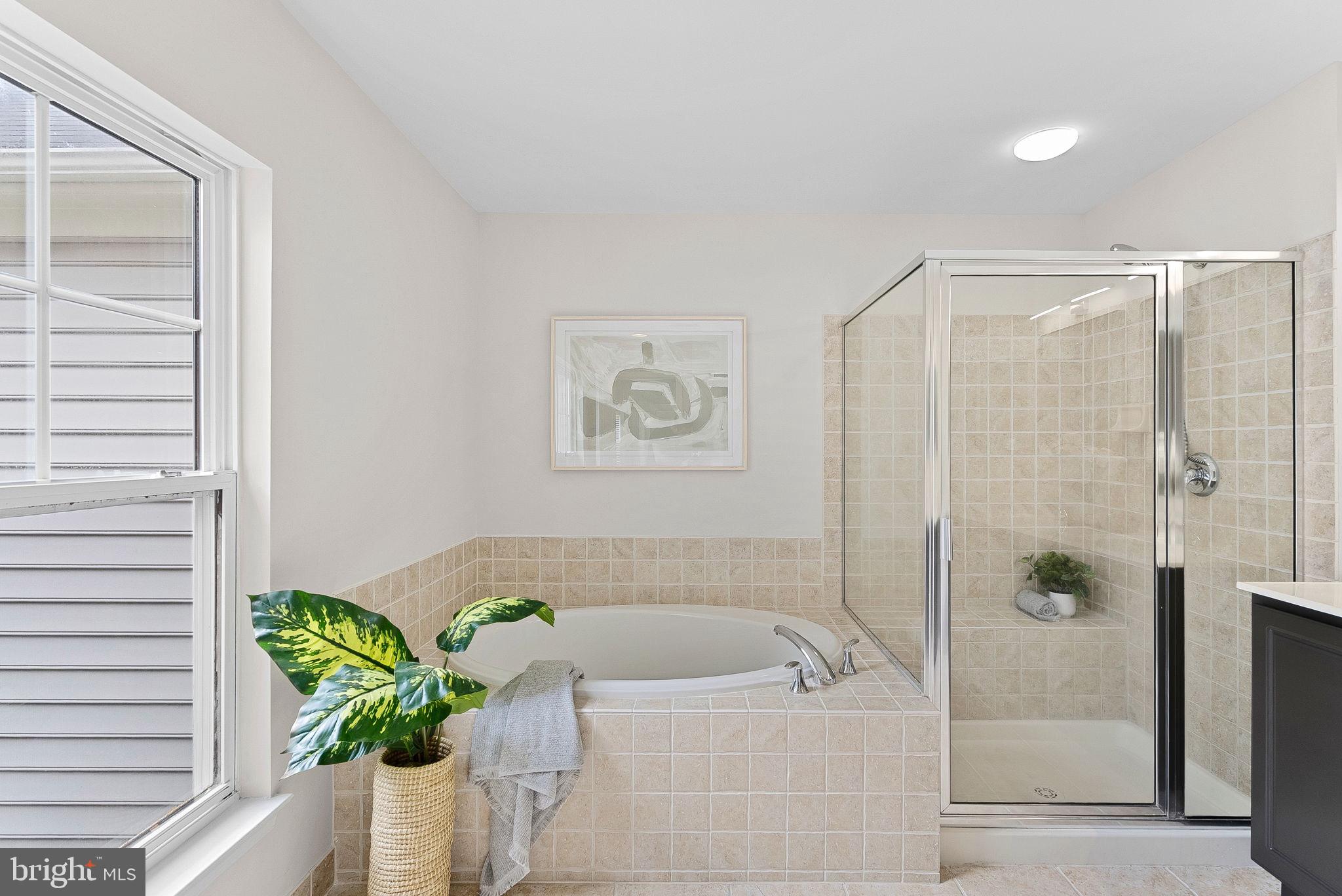 LORTON TOWN CNTR LANDBAY - Residential