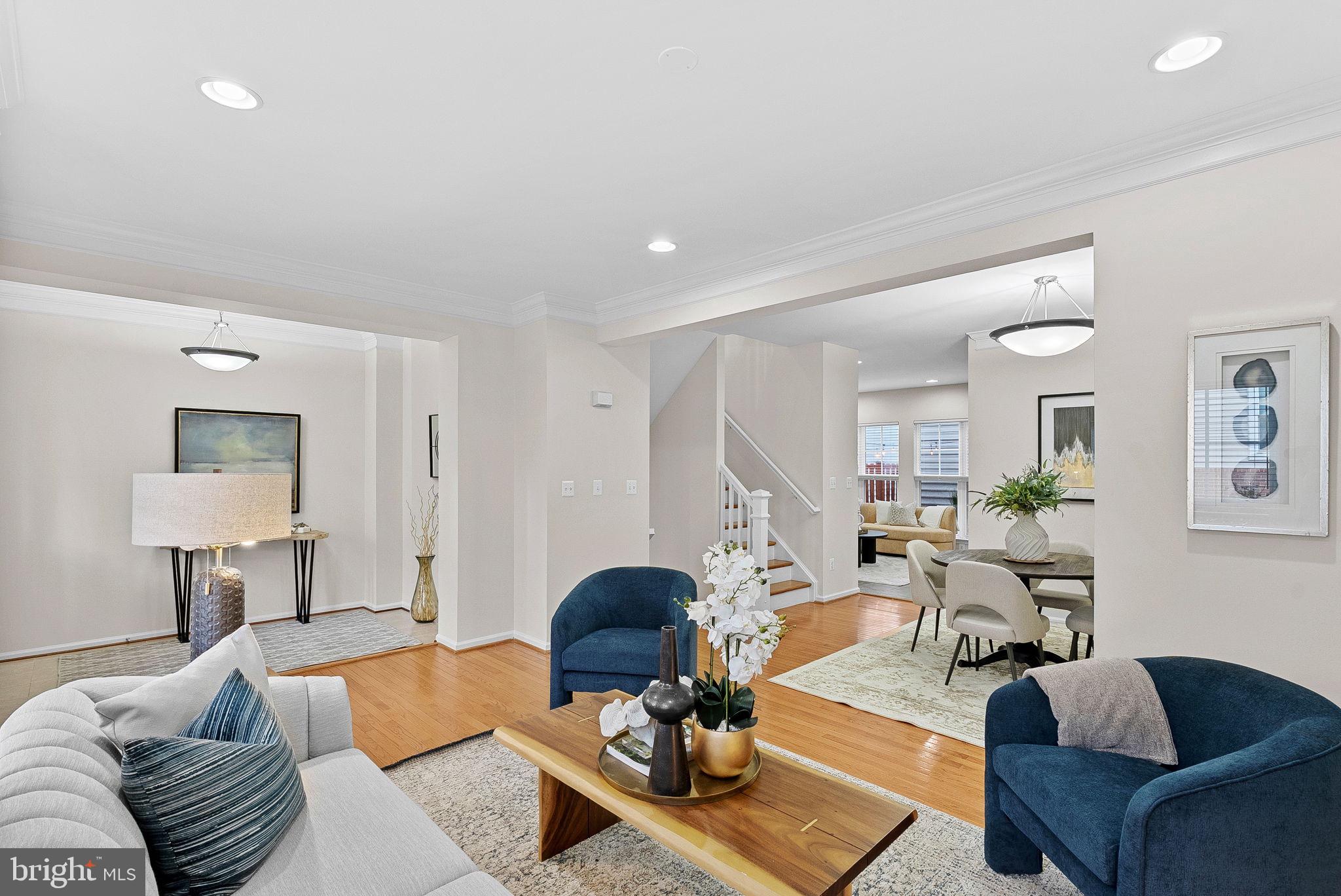 LORTON TOWN CNTR LANDBAY - Residential