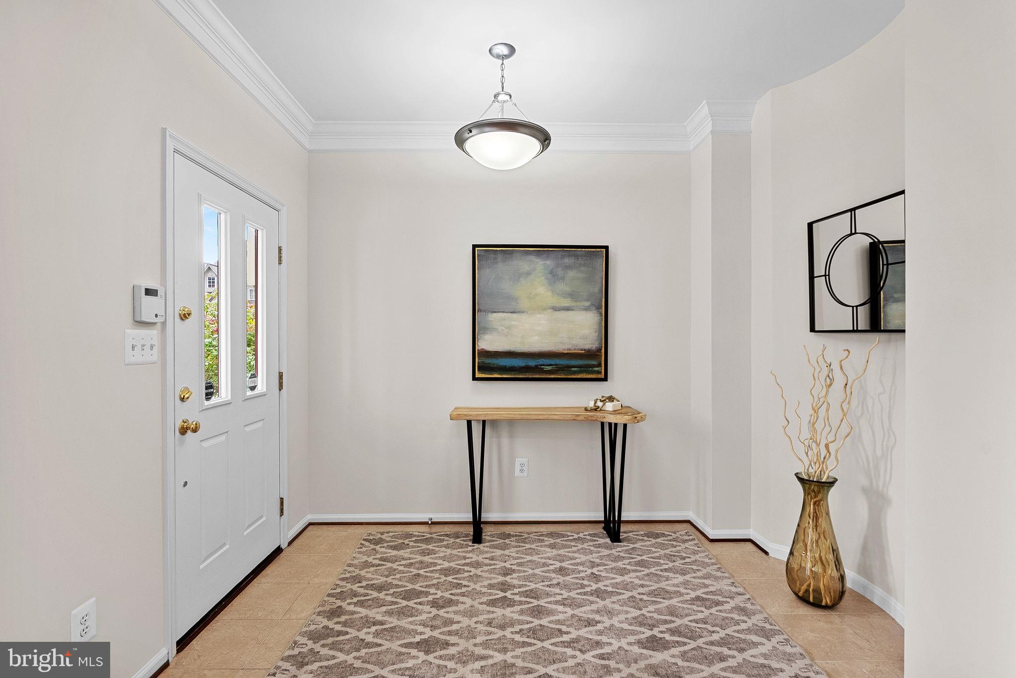 LORTON TOWN CNTR LANDBAY - Residential