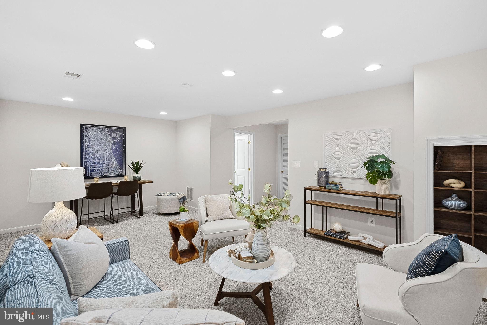 LORTON TOWN CNTR LANDBAY - Residential