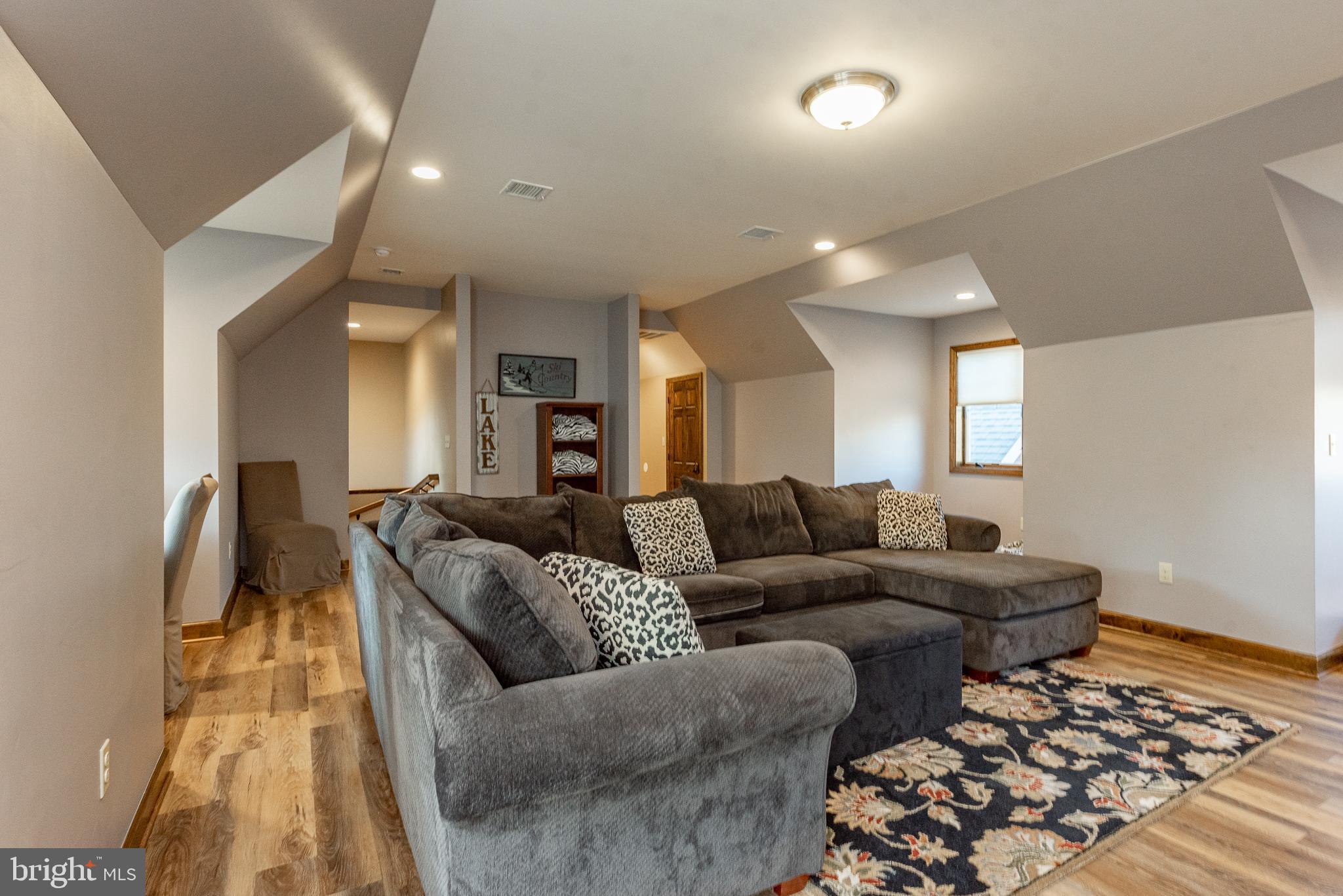 STILWATER - Residential