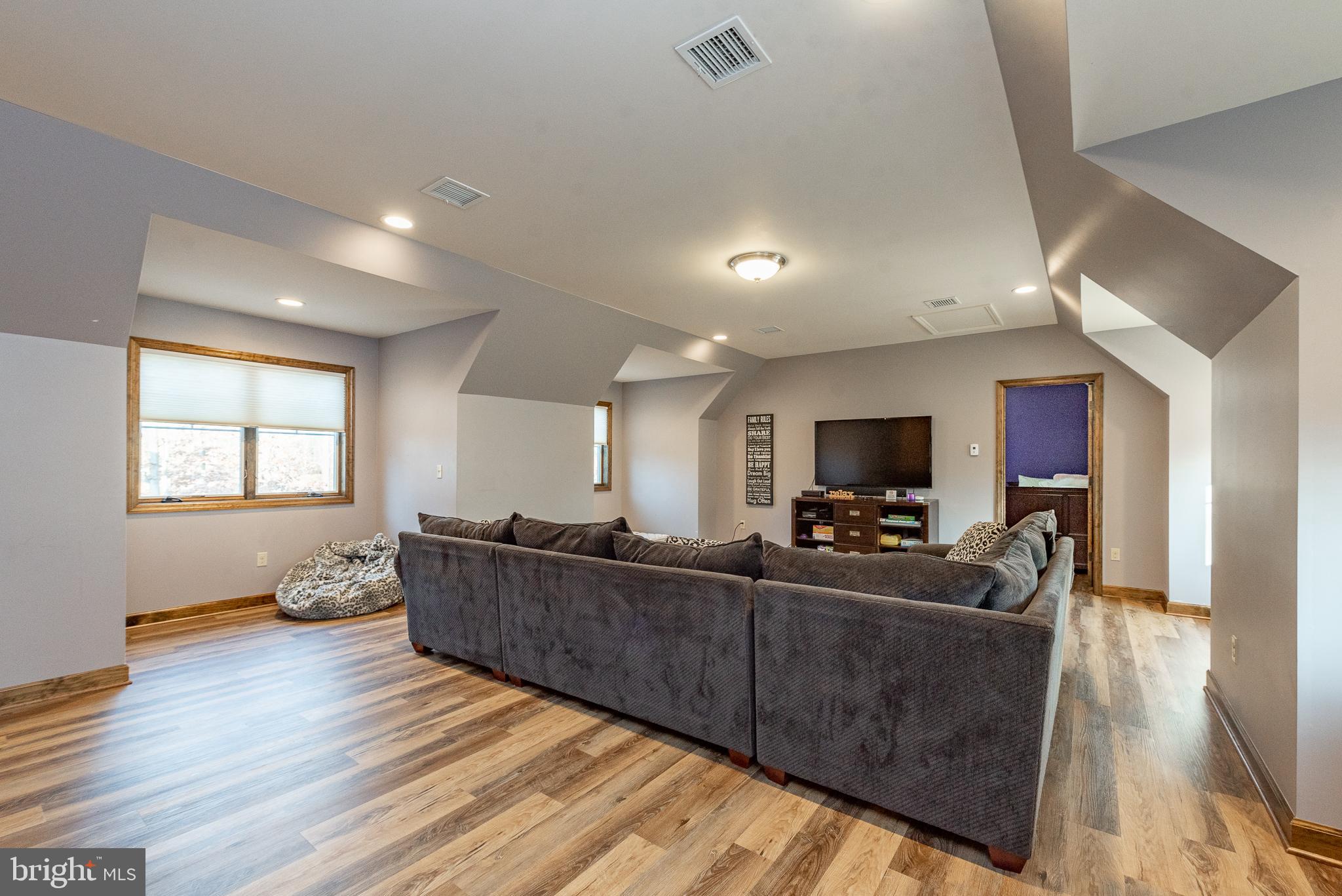 STILWATER - Residential