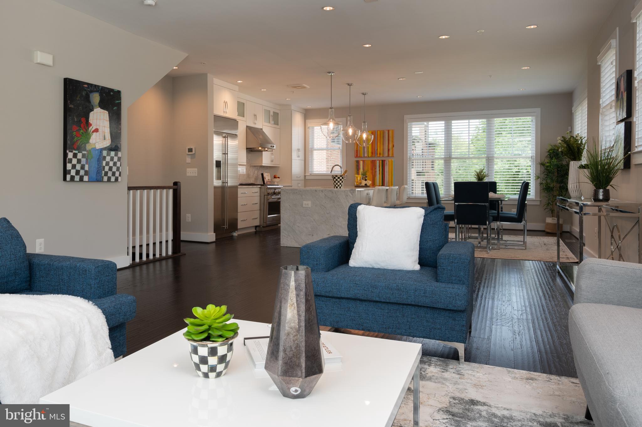 MAJESTY WEST - Residential