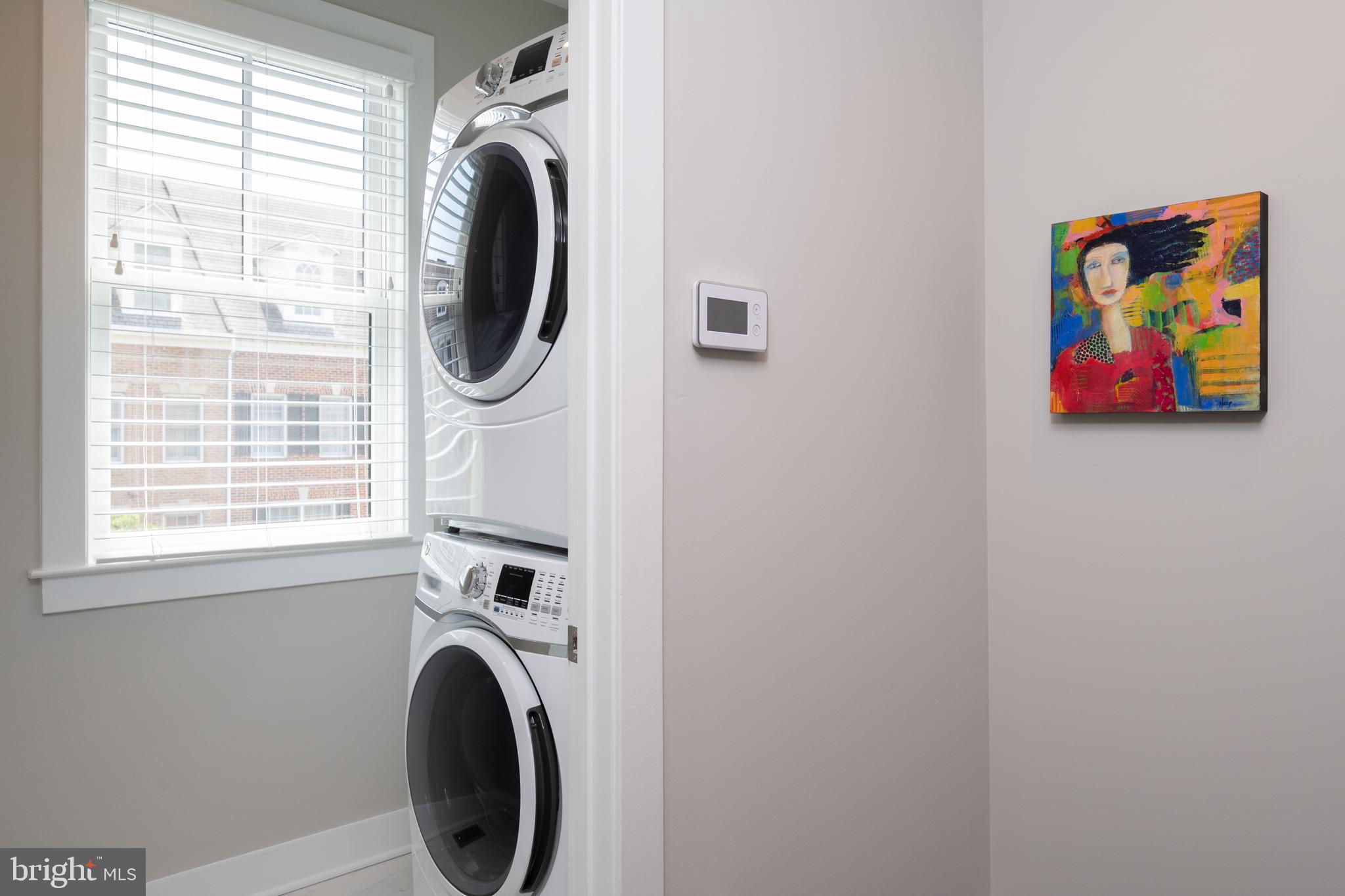 MAJESTY WEST - Residential