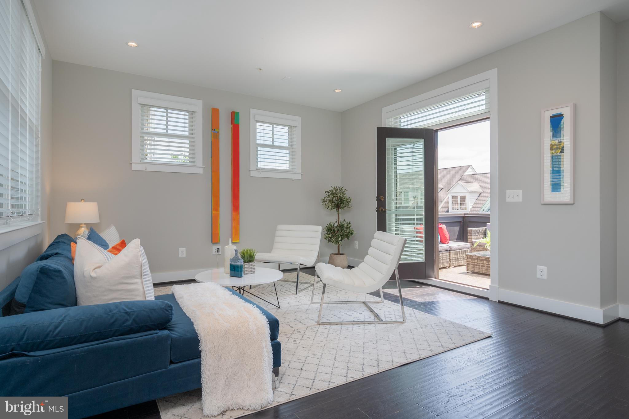 MAJESTY WEST - Residential