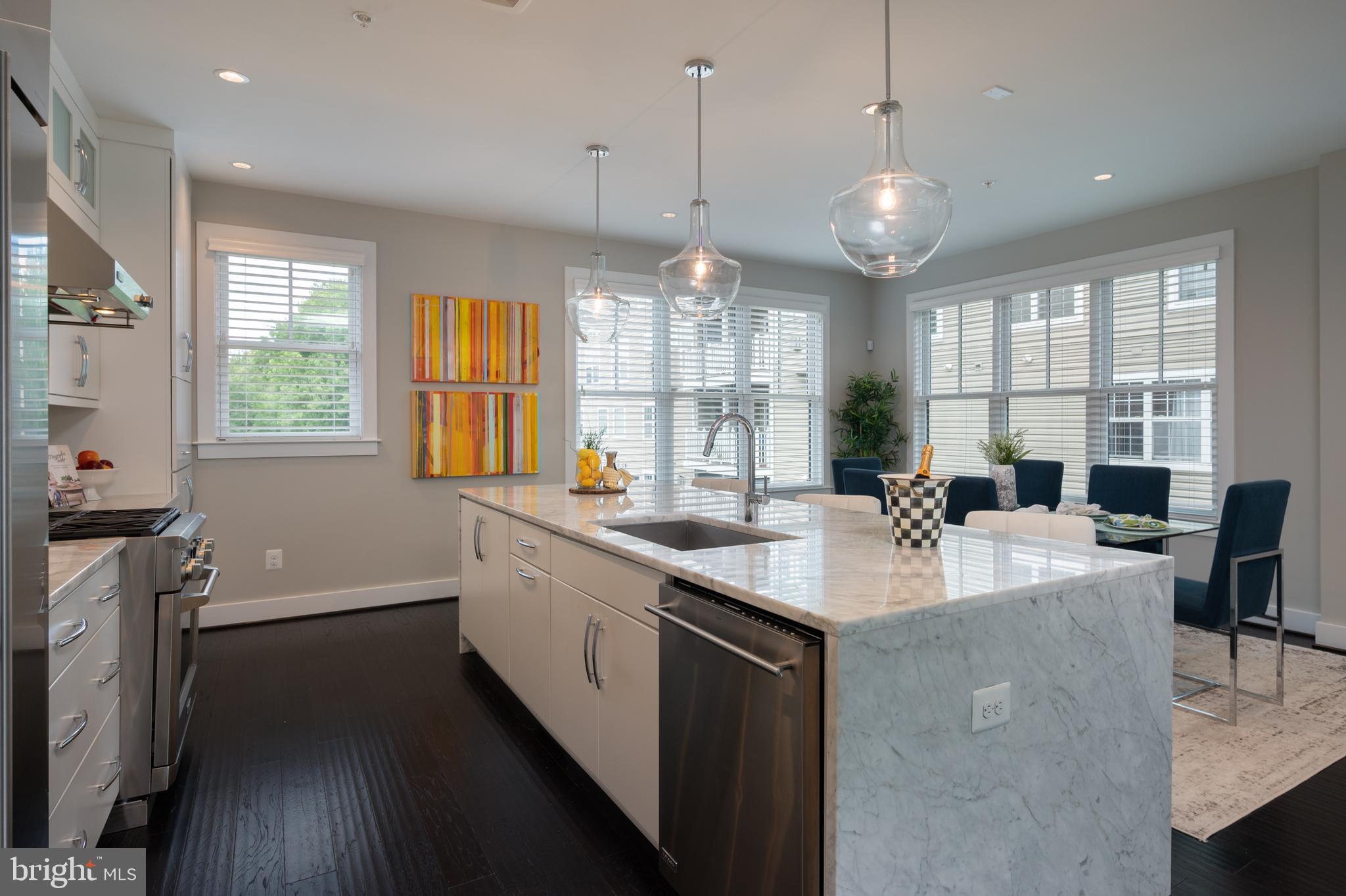 MAJESTY WEST - Residential