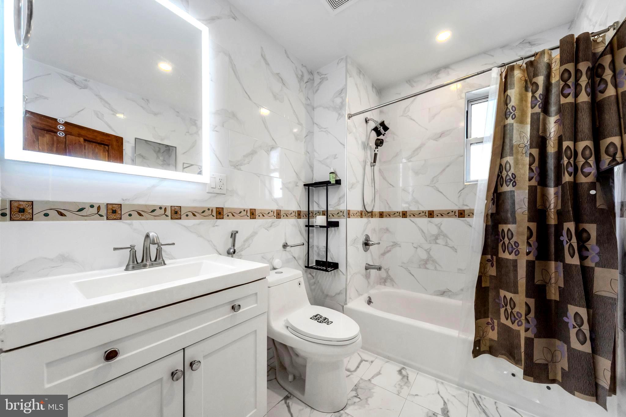 HIGHLAND PARK - Residential