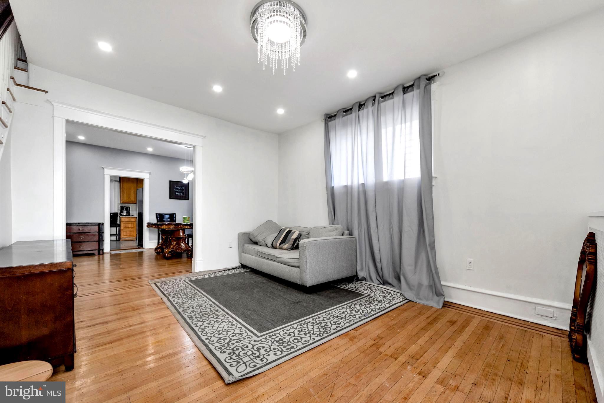 HIGHLAND PARK - Residential