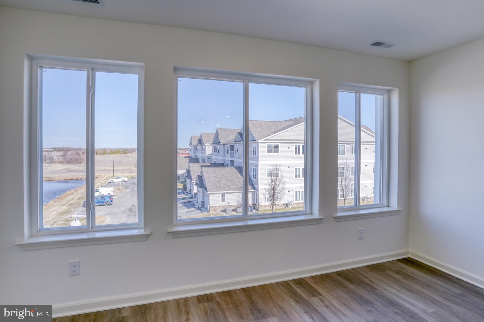 HEARTHSTONE MANOR - Residential