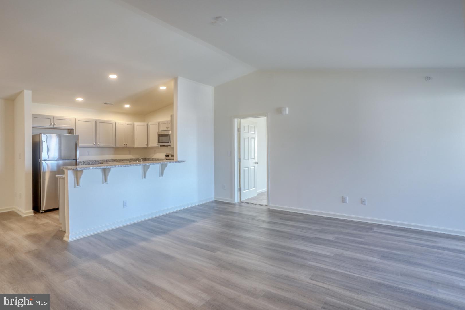 HEARTHSTONE MANOR - Residential