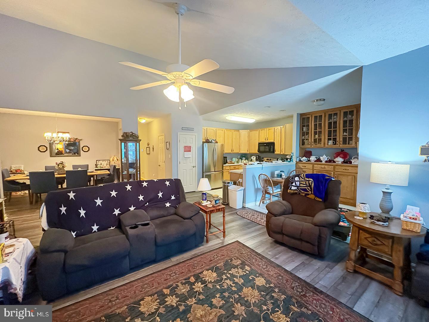 WOOD CREEK GOLF COMM - Residential