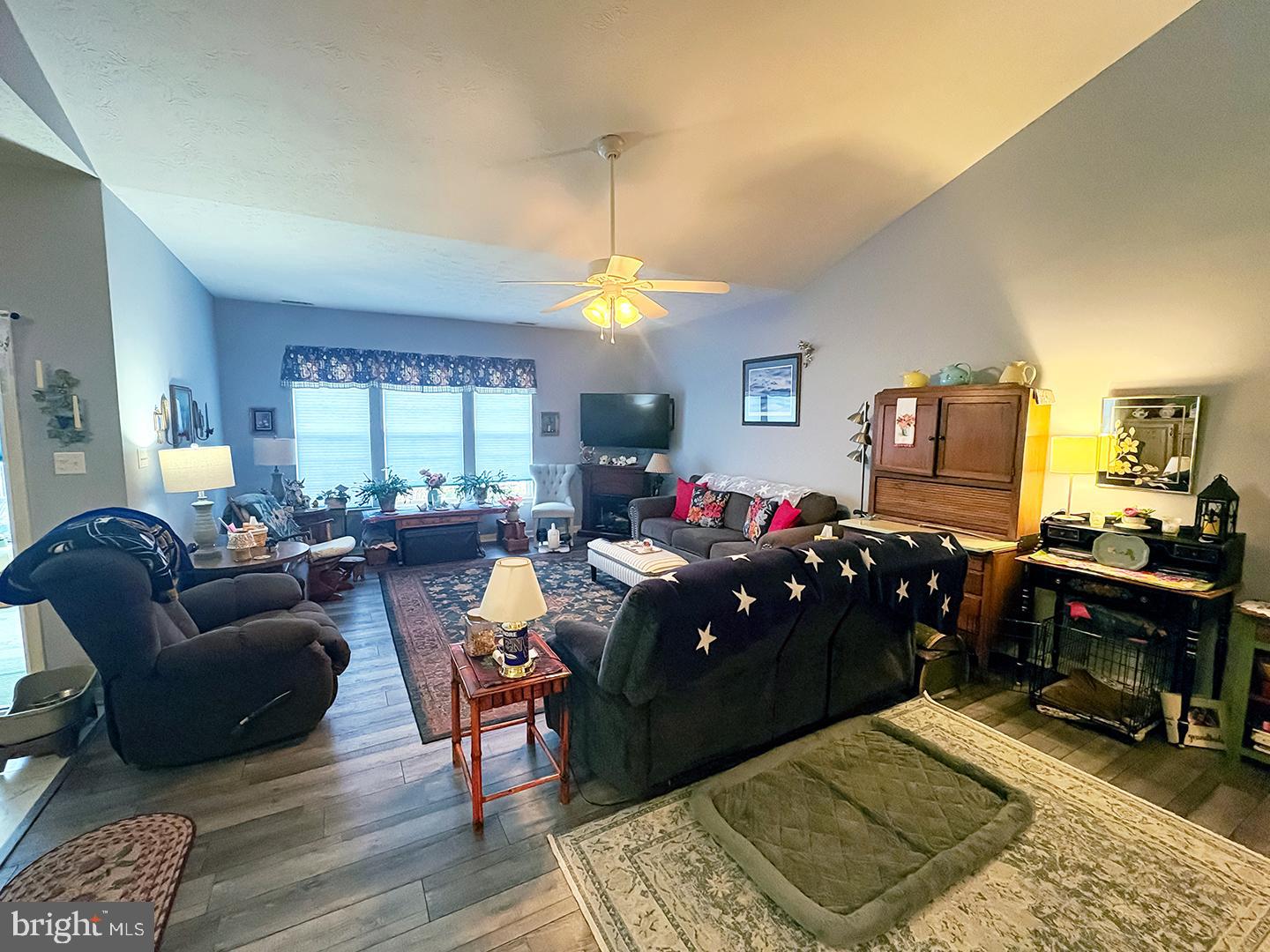 WOOD CREEK GOLF COMM - Residential