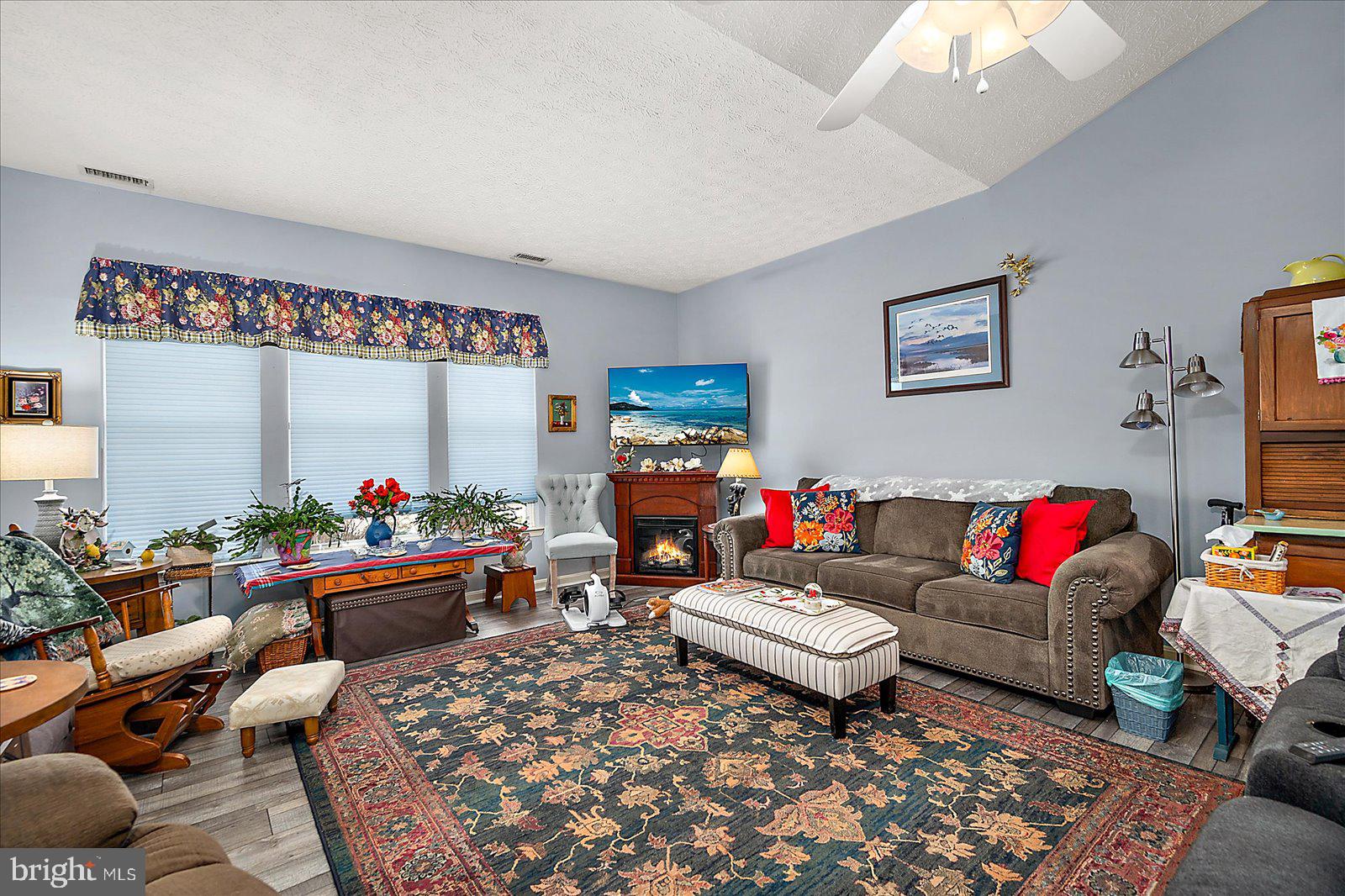 WOOD CREEK GOLF COMM - Residential