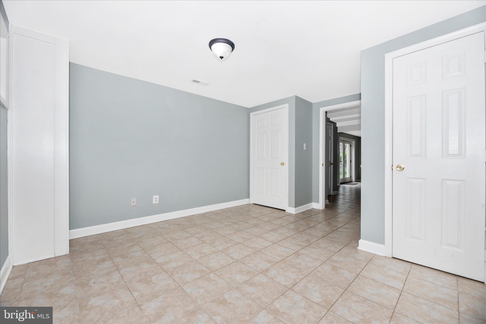 BRUNSWICK - Residential