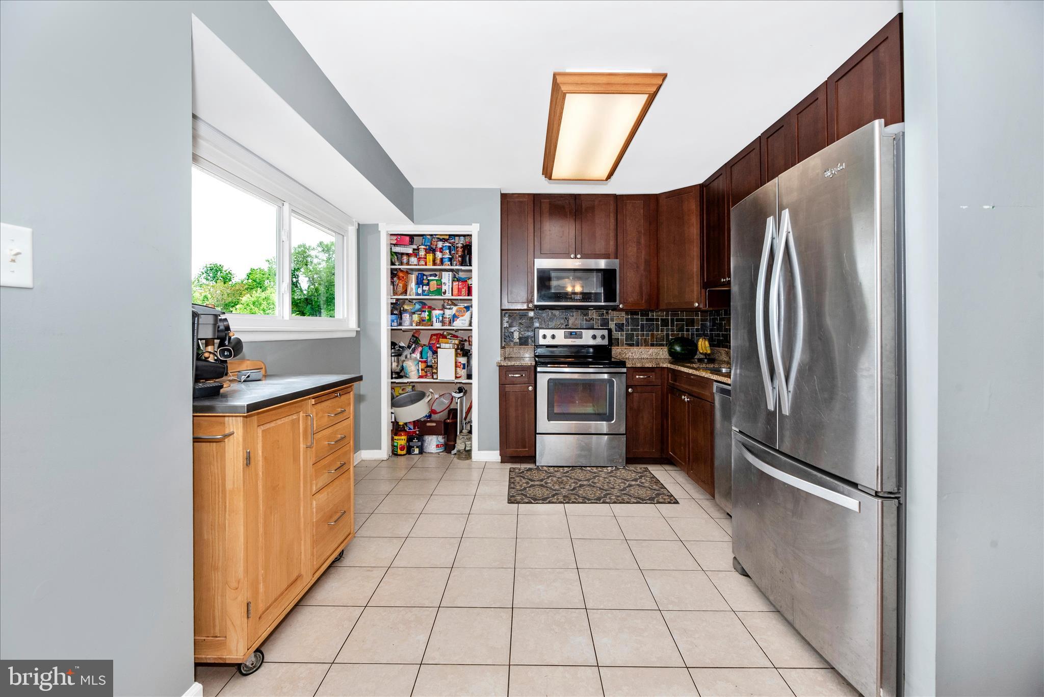 BRUNSWICK - Residential