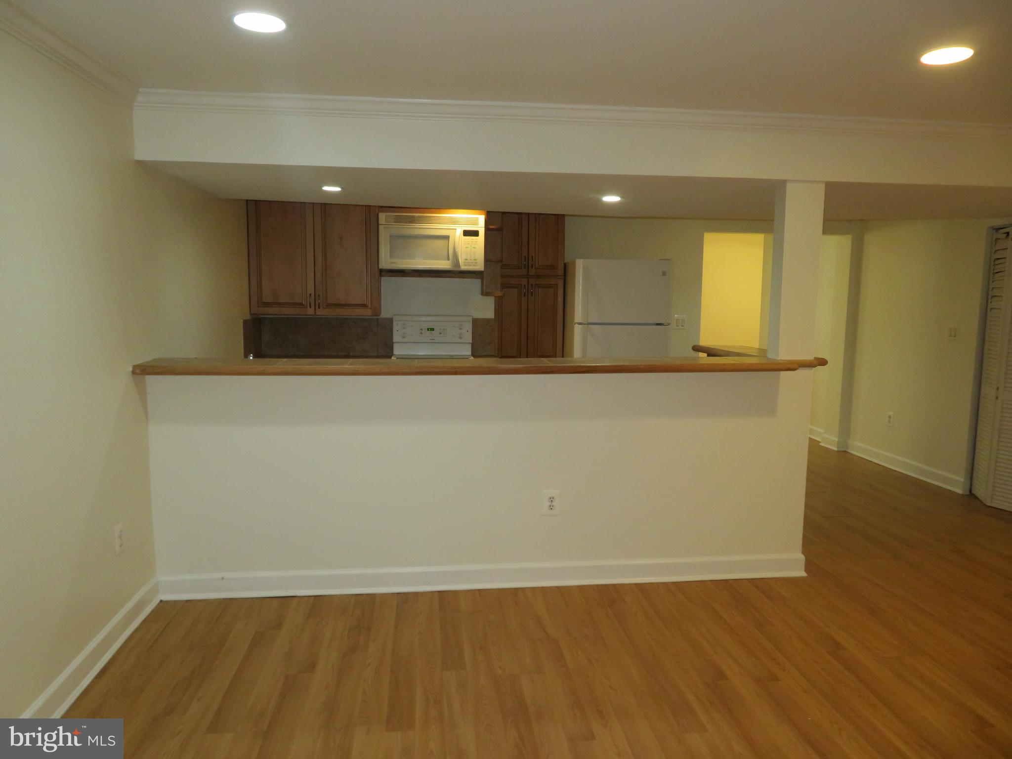 WALNUT RIDGE - Residential Lease