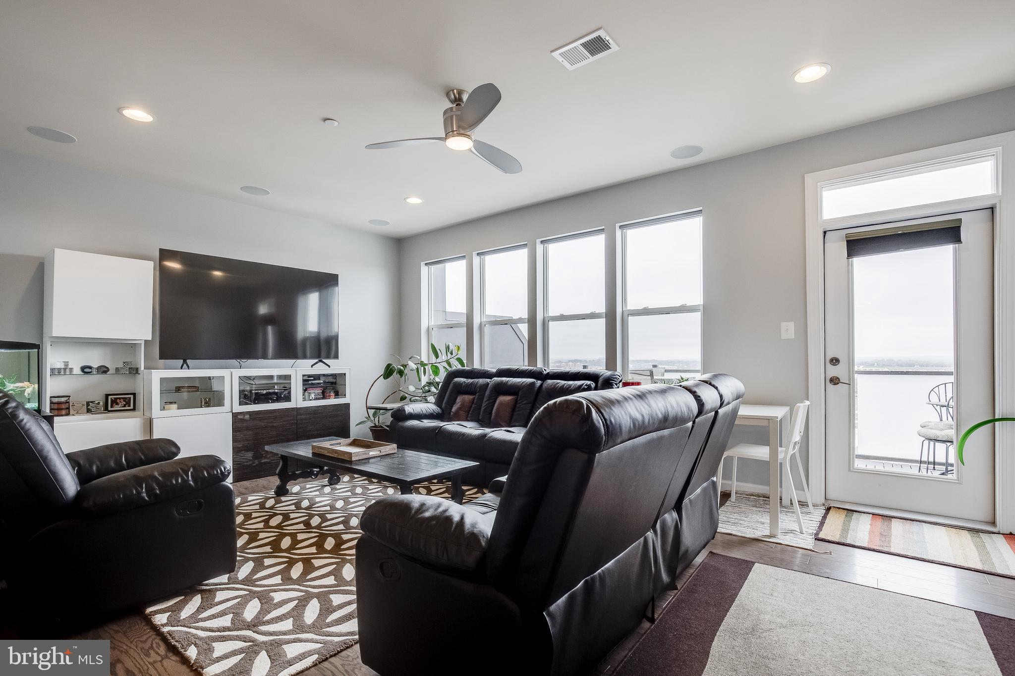 CASCADES - Residential