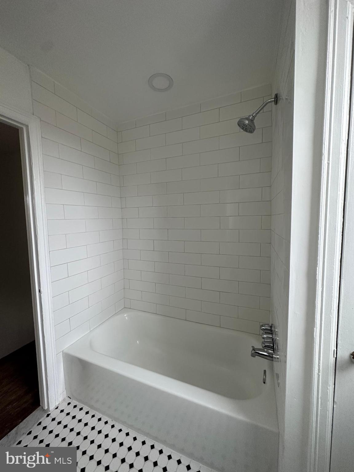 MARCONI PARK EAST - Residential